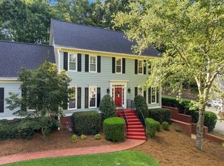 952 Hawkhorn Ct, Alpharetta, GA 30005