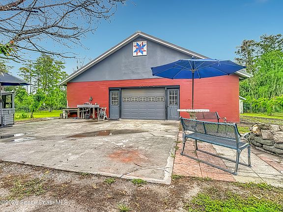 4th image of 9385 Concord Rd