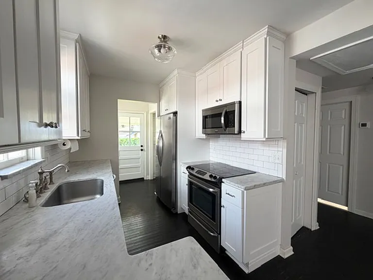 4743 Kerle St — Photo 12