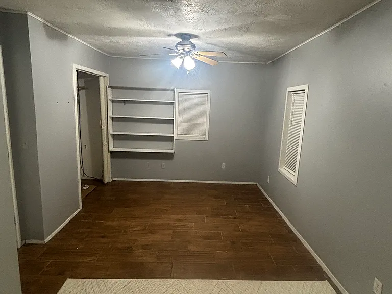 903B E Washington Ave #B — Photo 10