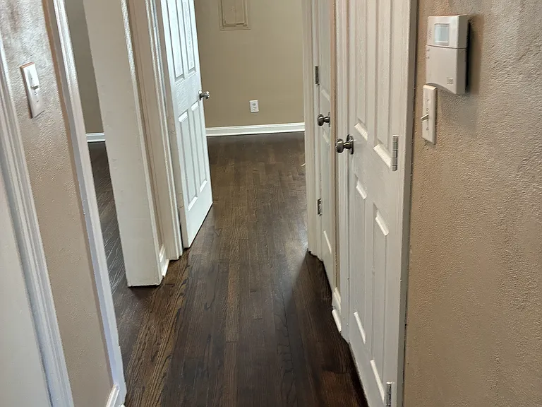 1022 Virginia Ave — Photo 7
