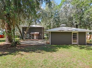 153 Hidden Lake Trl, Hawthorne, FL 32640