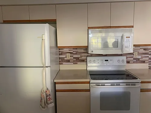 2719 N Poinciana Blvd #182 Photo 1
