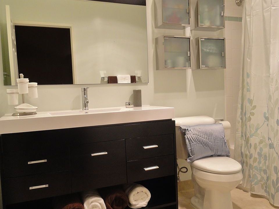 Stunning Master Bath 