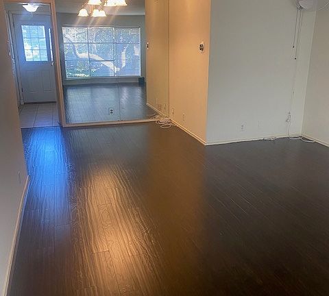 4th image of 3012 Mahanna Springs Dr APT D