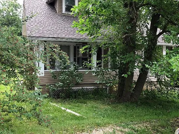 3393 Edison St NW, Uniontown, OH 44685