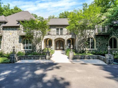 11557 Willow Springs Dr, Zionsville, IN, 46077