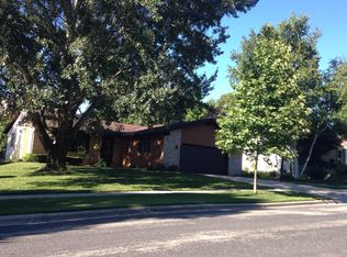 1021 Hawthorn Dr, West Bend, WI 53095