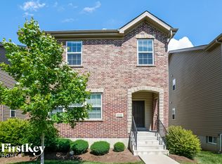 9735 Wilderness Battle Dr, Saint Louis, MO 63123