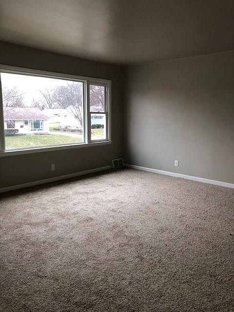 2nd image of 6356 W Euclid Ave #6358
