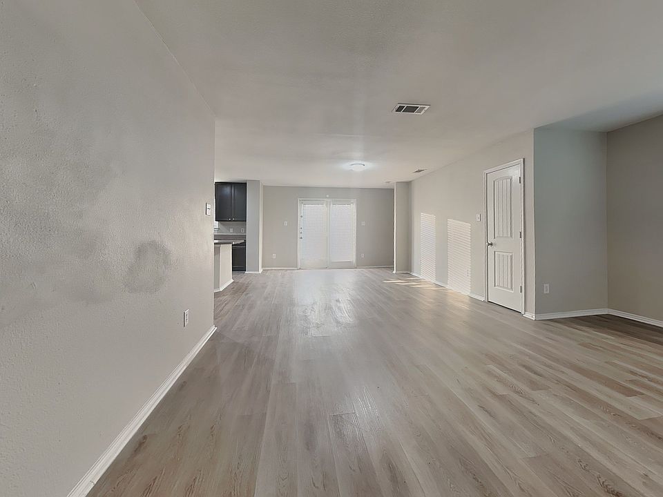 1st image of 1811 Corriander Trl