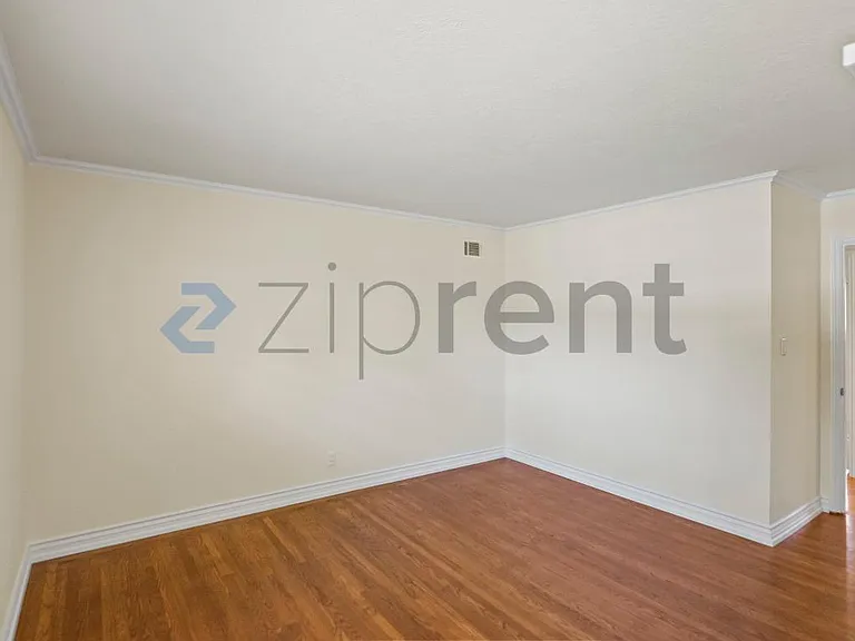 1075 Kildare Ave — Photo 23