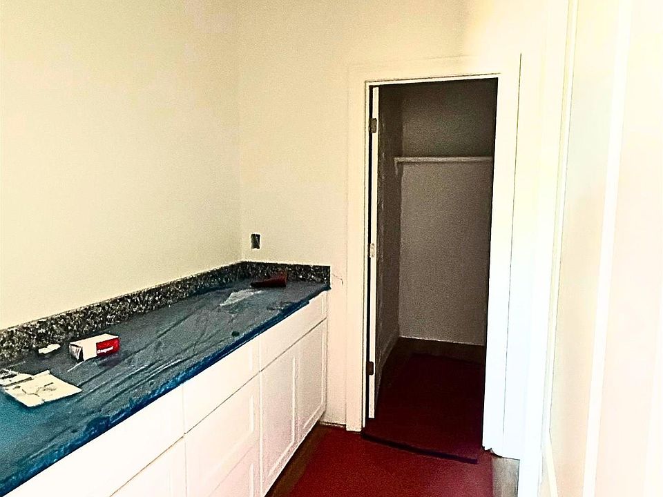 2nd image of 417 S Iberville Ave