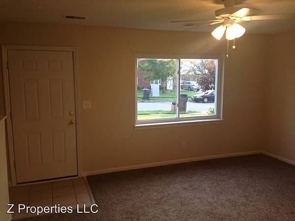 3rd image of 3614 Jacqueline Dr #2