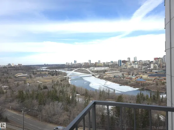 10135 Saskatchewan Dr NW #1201, Edmonton, AB T6E 4Y9