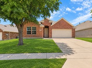 2823 Saddlebred Trl, Celina, TX 75009