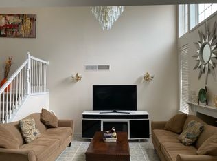 84 Carousel Cir, Hershey, PA 17033