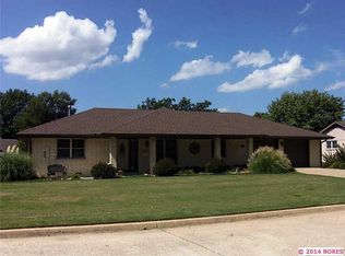 1047 Grandview Rd, Bartlesville, OK 74006