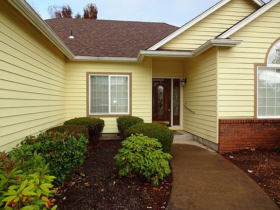 2nd image of 1233 Frogs Leap Ln