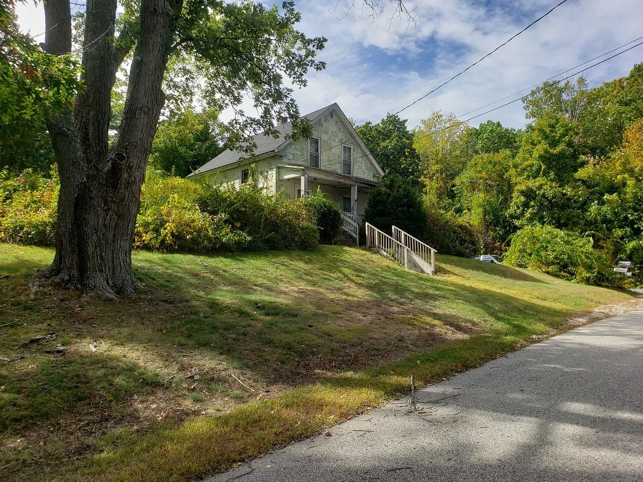 24 Jefferson Street, Derry, NH 03038 Zillow