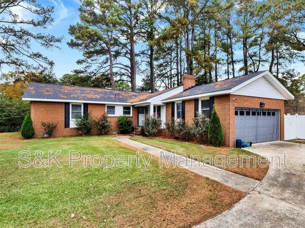 5524 Briarwood Ln, Portsmouth, VA 23703