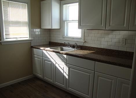 2nd image of 4409 Jamieson Ave