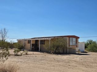 10555 N Portland Ave #B, Marana, AZ 85653