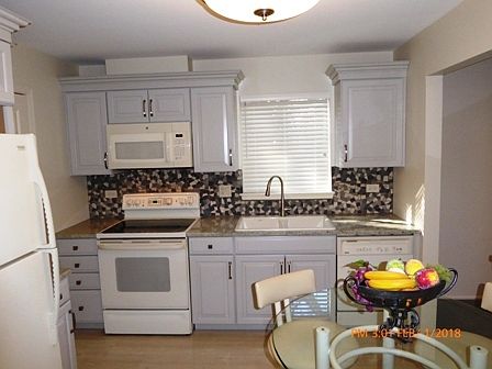 4th image of 1600 Newburn Ct APT C1
