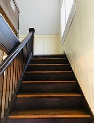 4th image of 941 Poplar St