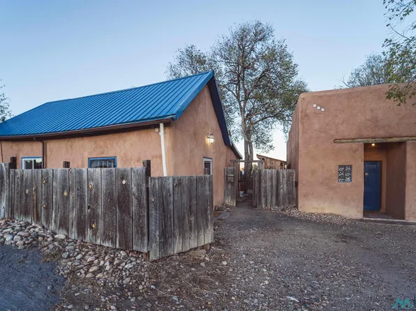 818&822 New Mexico Ave, Las Vegas, NM 87701