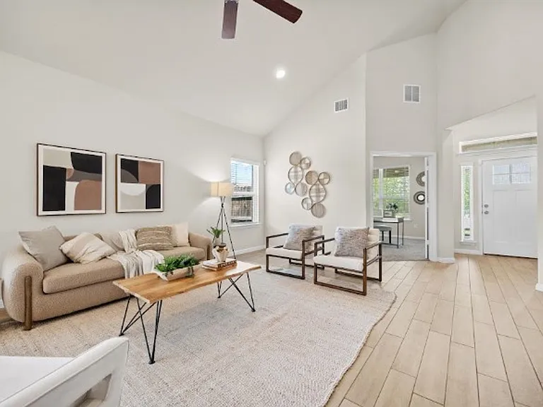 2413 Star Hill Ranch St — Photo 6