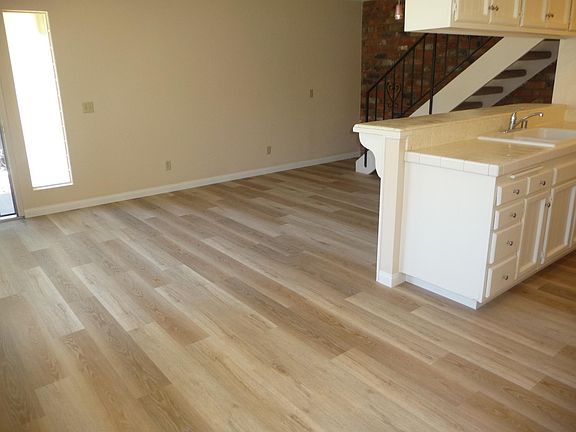 5th image of 8830 Mission Vega Ct Unit 3