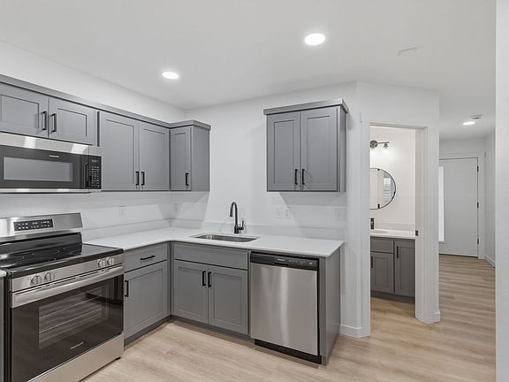 4th image of 800-838 S 19th St #539-06-834