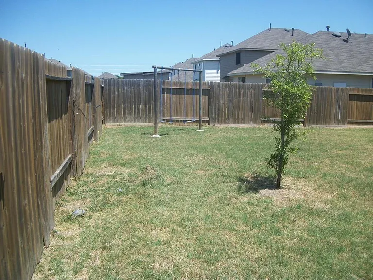 4403 Sprangletop Ave — Photo 22
