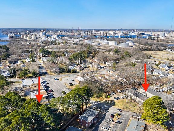4th image of 824 Post Ave