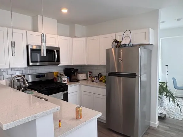 240- 242 E Girard, 240-242 E Girard Ave #7, Philadelphia, PA 19125