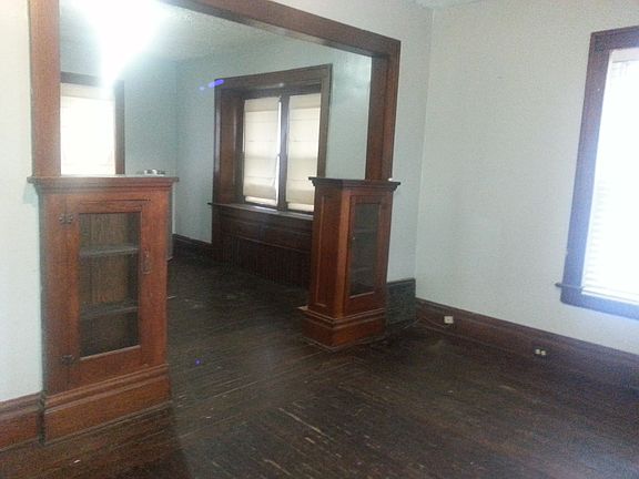 2nd image of 571 Lumiere St