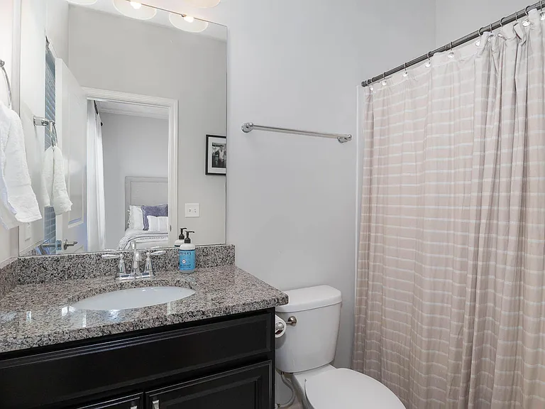 1304 Assembly St — Photo 14