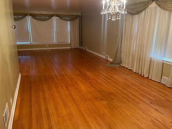 4th image of 6620 N Campbell Ave #1