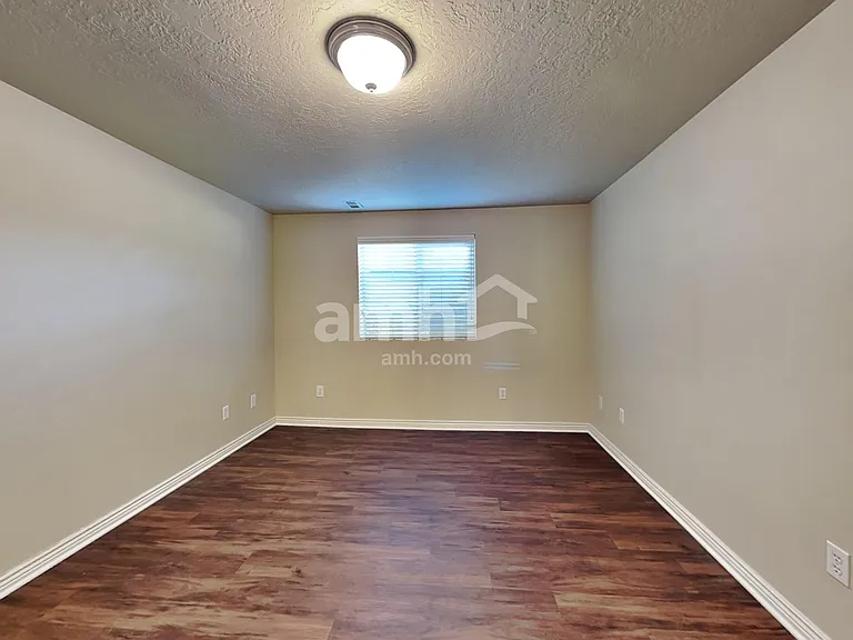 1190 S Inverness Dr — Photo 20