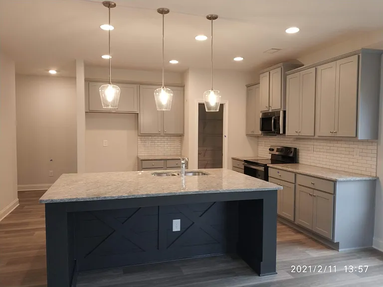 648 Omnia Ct — Photo 5