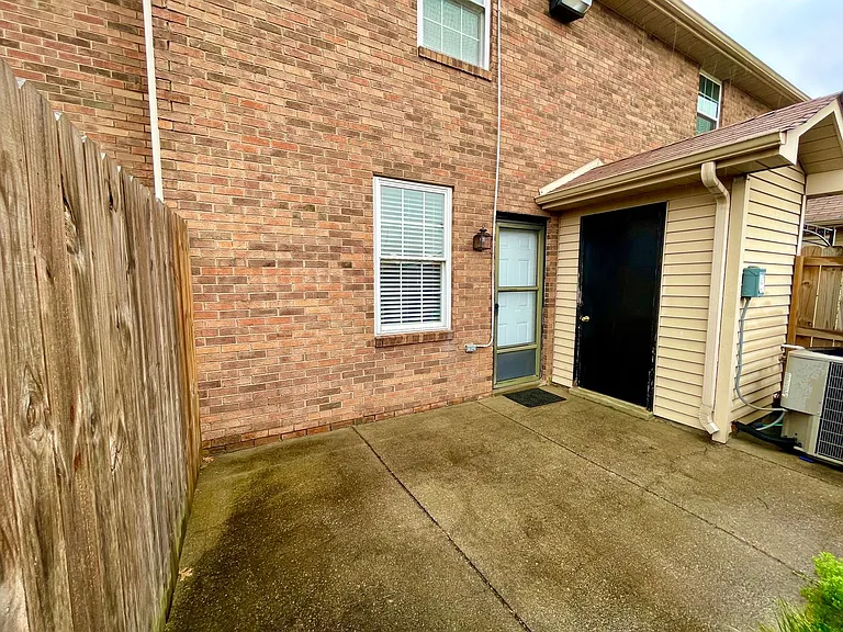 113 McMurray Cir — Photo 19