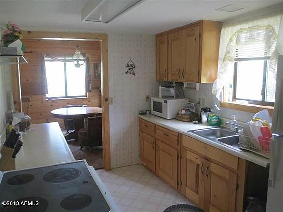 5th image of 2978 E Lookout Ln