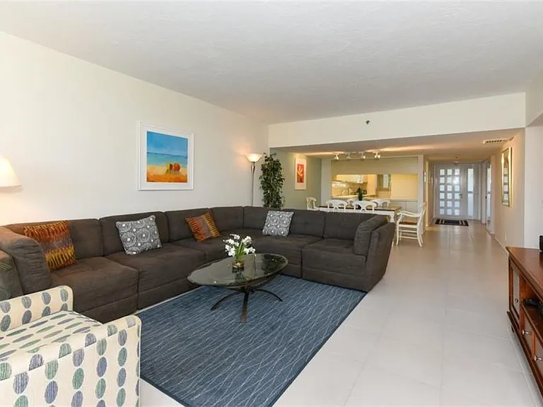 1125 Gulf Of Mexico Dr #403 — Photo 7