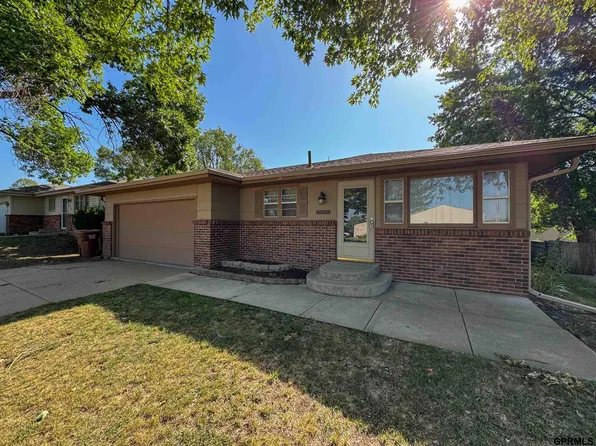 4010 N 7th St, Lincoln, NE 68521