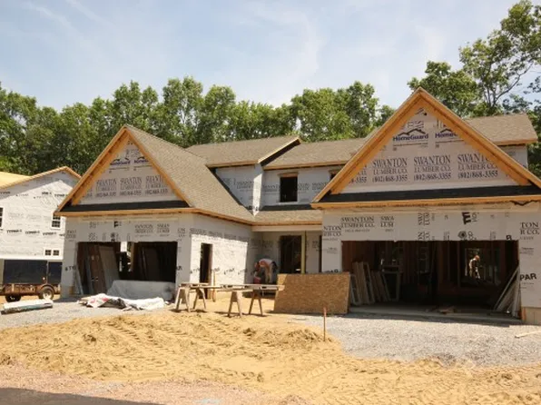 39 Kiln Rd, Essex Junction, VT 05452