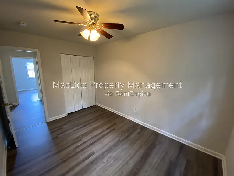 130 Janney Ct — Photo 11