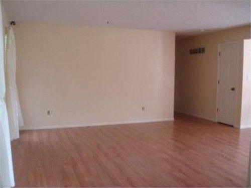 5th image of 17308 E 51st Terrace Ct S