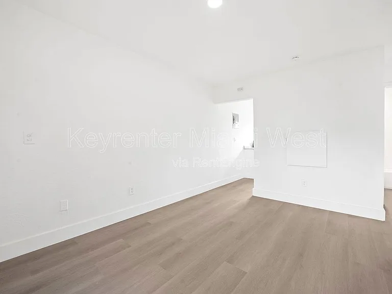 1245 NW 60th St #1 — Photo 13