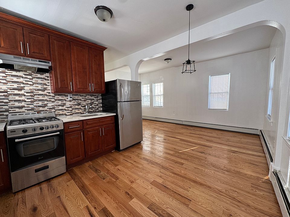 1st image of 183 Beach 25th St #B